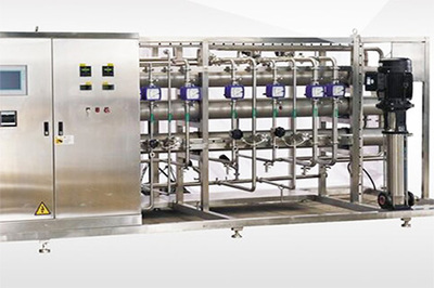 从源头到药品 为何制药行业必须使用纯化水而非自来水？